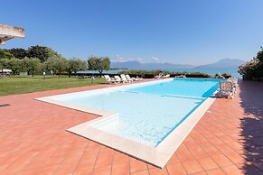 Ferrari 13 Apartment by Wonderful Italy