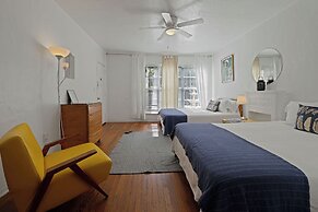 Barcelona Studios Guesthouse