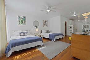 Barcelona Studios Guesthouse