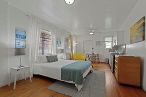 Barcelona Studios Guesthouse