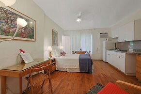 Barcelona Studios Guesthouse