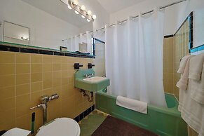 Barcelona Studios Guesthouse