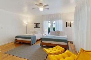 Barcelona Studios Guesthouse