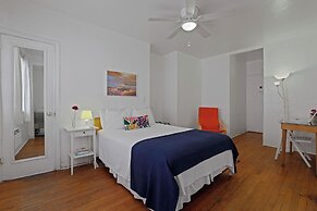 Barcelona Studios Guesthouse