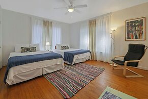 Barcelona Studios Guesthouse