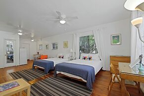 Barcelona Studios Guesthouse