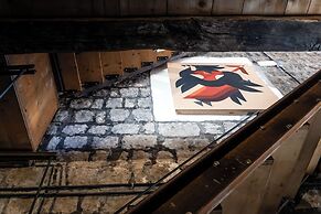 Inter Artes House and Suite