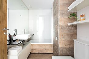 Hestia at Plaza Serrano