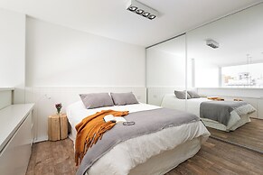 Hestia at Plaza Serrano