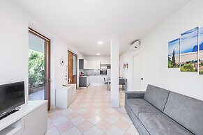 I Ciliegi con piscina by Wonderful Italy