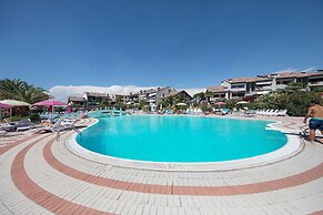 I Ciliegi con piscina by Wonderful Italy