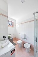 I Ciliegi con piscina by Wonderful Italy