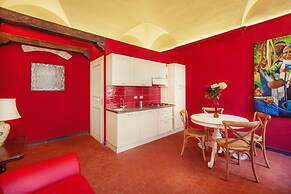 Rainbow City Center Apartment