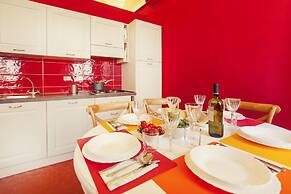 Rainbow City Center Apartment