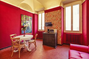 Rainbow City Center Apartment