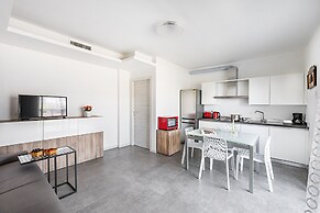 Una Terrazza sul Lago A2 con piscina