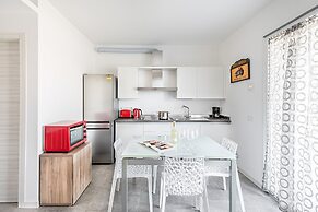 Una Terrazza sul Lago A2 con piscina