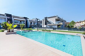 Una Terrazza sul Lago A2 con piscina