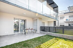 Una Terrazza sul Lago A2 con piscina