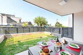 Una Terrazza sul Lago A2 con piscina