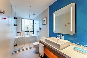 Holiday Inn Express Haimen City Center by IHG