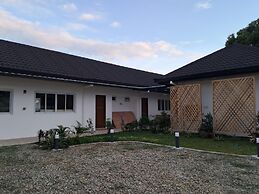 UNWND Boutique Hotel Calatagan