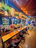 UNWND Boutique Hotel Calatagan