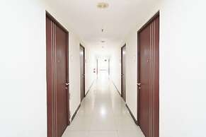 OYO 93998 Three J Living