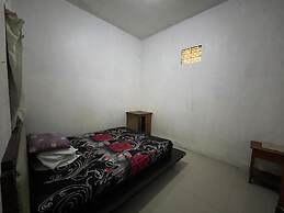 SPOT ON 93999 Kost Ibu Joko Syariah