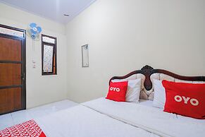 OYO 94030 Ar Guest House Syariah