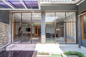 OYO 94030 Ar Guest House Syariah