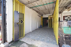 OYO 94030 Ar Guest House Syariah