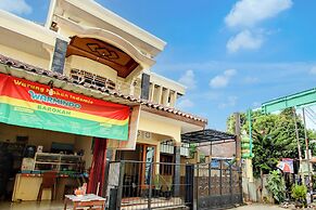 OYO 94003 Anjuk Ladang Homestay