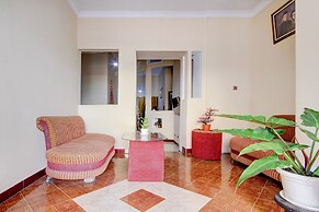 OYO 94003 Anjuk Ladang Homestay