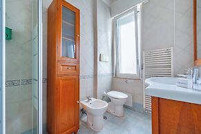 Sea Tower Apartment Bari sea Front