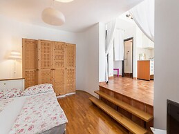 Apartments Ilija Njavro