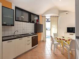 Apartments Ilija Njavro