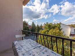 Apartments Ilija Njavro