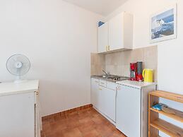 Apartments Ilija Njavro