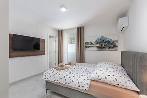 Pool Apartment Sunset With Sea View