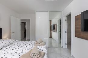 Pool Apartment Sunset With Sea View