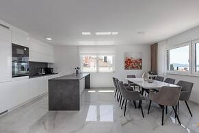 Pool Apartment Sunset With Sea View