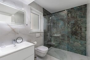 Pool Apartment Sunset With Sea View