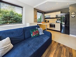 Gdańsk Apartment With Garden by Renters