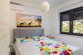 Apartment Good Vibes