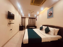 Hotel Lagoona and Banquet Hall
