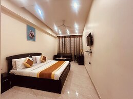 Hotel Lagoona and Banquet Hall