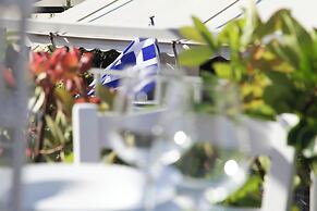 Live in Athens, Our first love #01