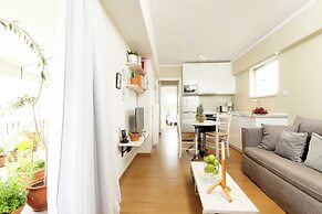 Live in Athens, Our first love #01