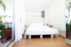 Live in Athens, Our first love #01